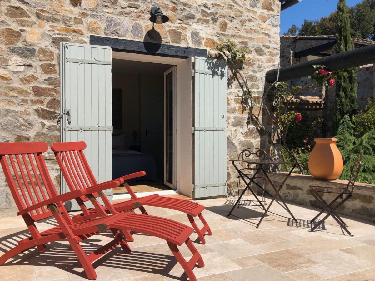 Les Aurochs Bed & Breakfast Grimaud Bagian luar foto