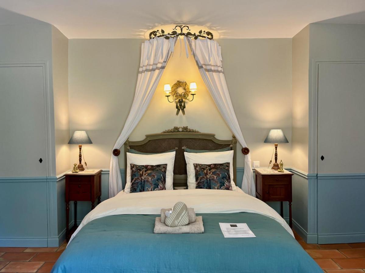 Les Aurochs Bed & Breakfast Grimaud Bagian luar foto