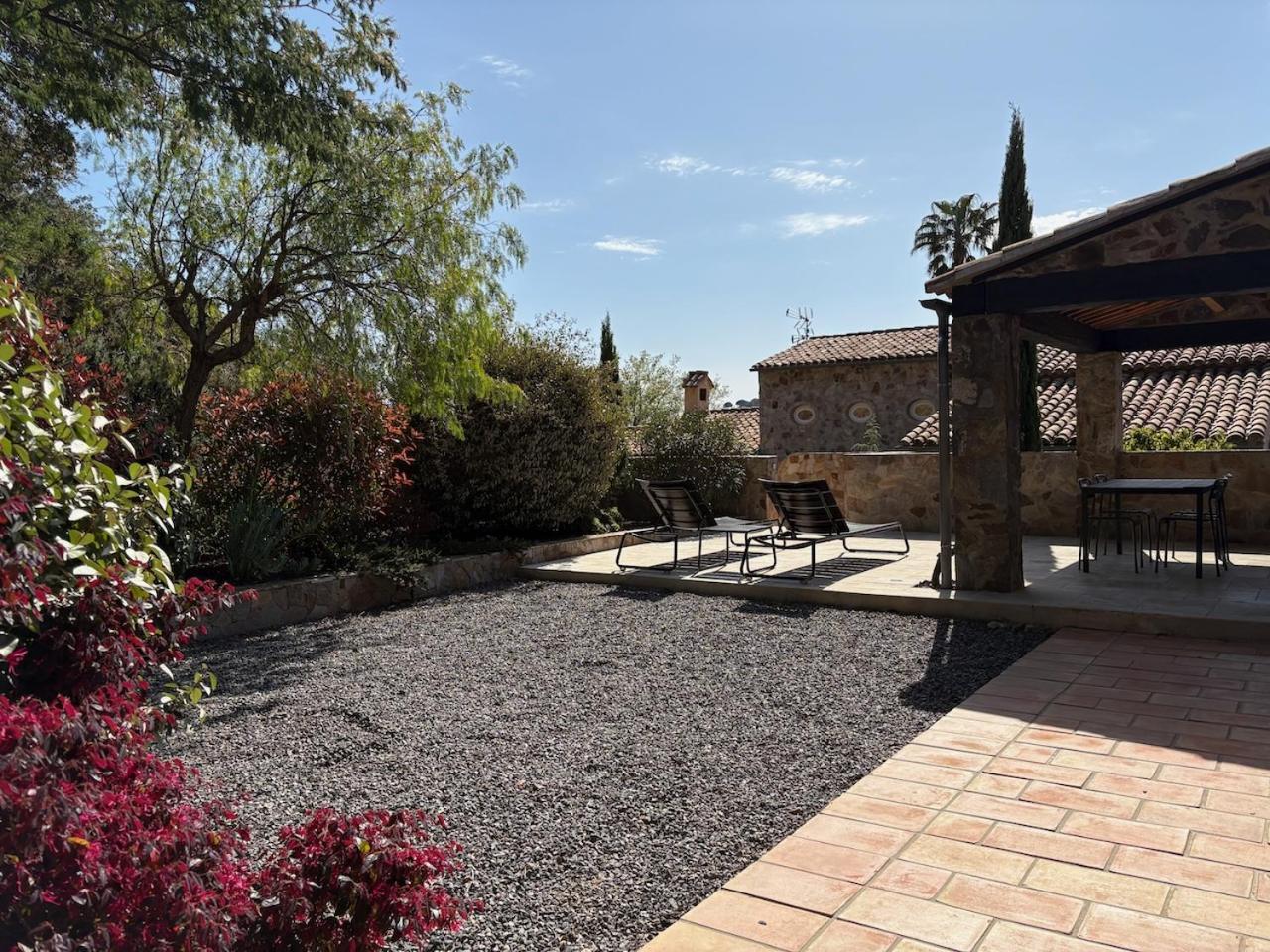 Les Aurochs Bed & Breakfast Grimaud Bagian luar foto