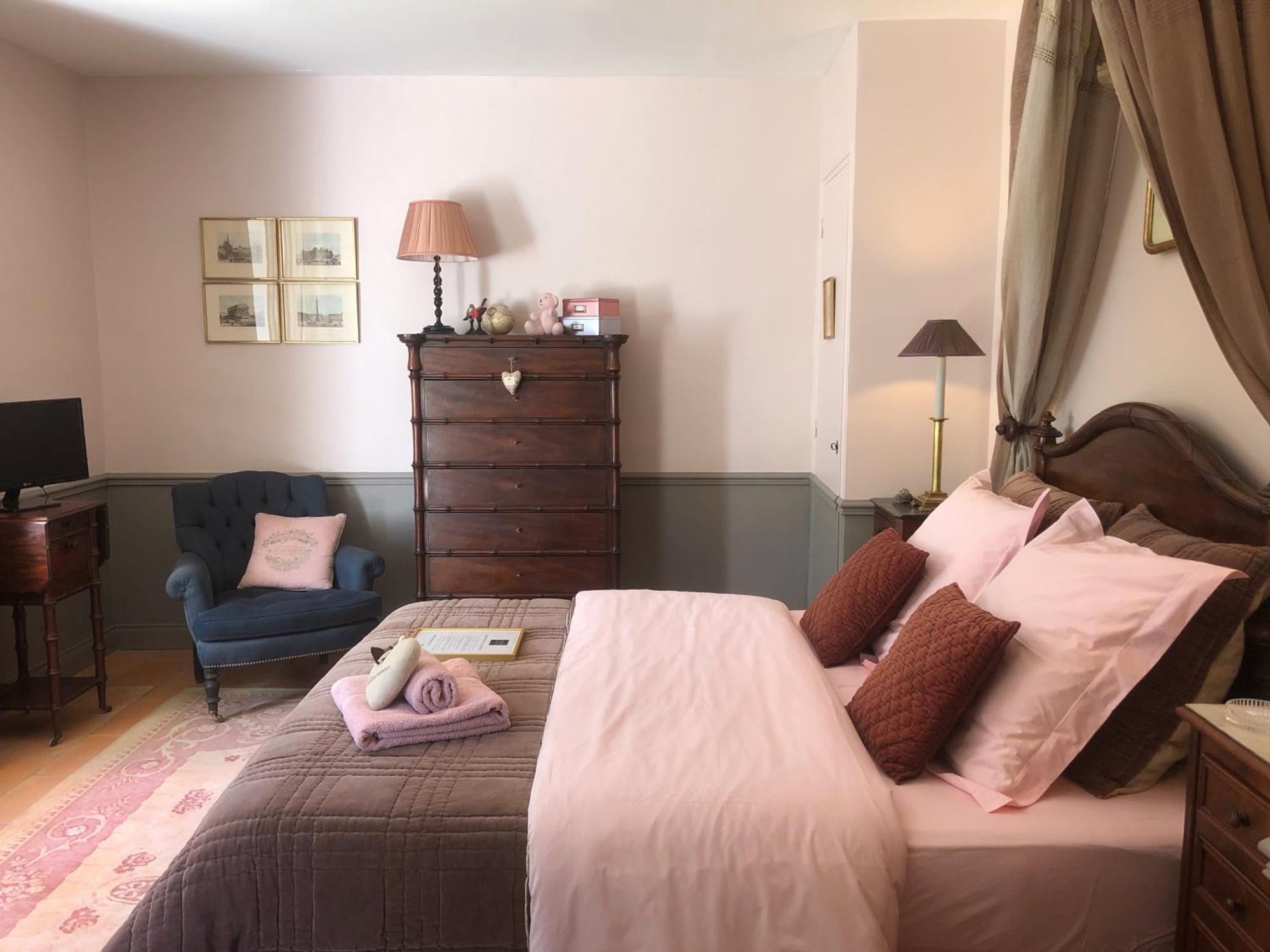 Les Aurochs Bed & Breakfast Grimaud Bagian luar foto